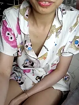 Chammy720 Adlı Modelin Canlı XXX Sohbeti