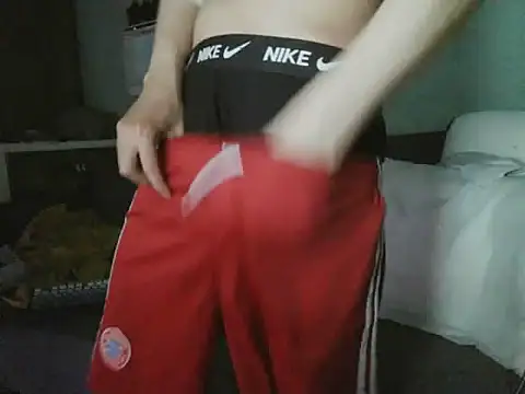 boyhigh1997のライブXXXチャット