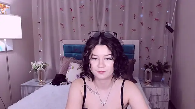 SaraBrownie's Live XXX Chat