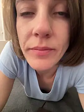 Kamorana live XXX chat