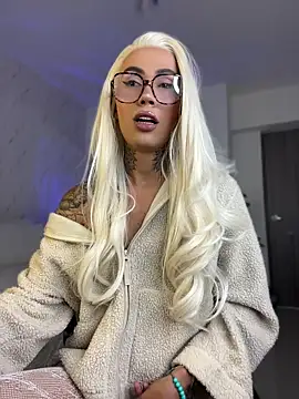 miss_tatiana_'s Webcam Show