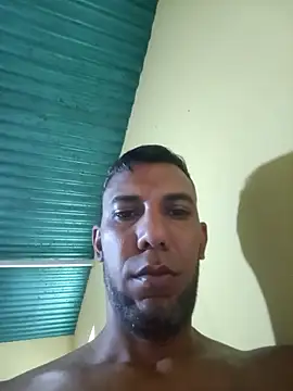 UnreadyChutzpa 在線直播表演