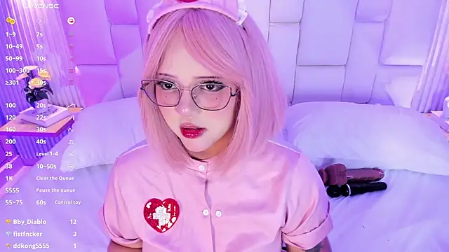 NanaOsaky – Naživo XXX chat