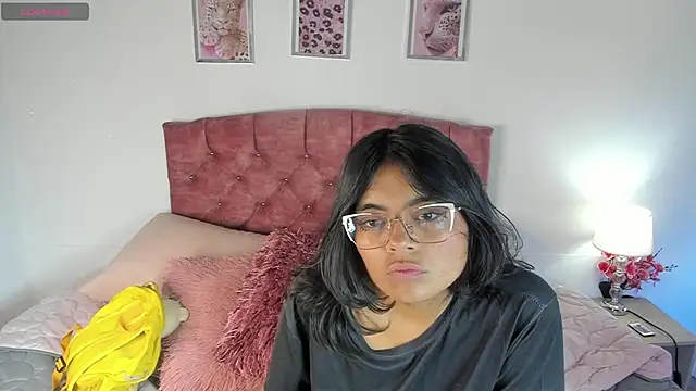 luna_velveth's Live XXX Chat