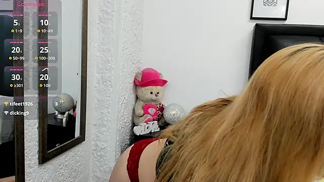 Chat +18 de Abby_Morelly ao vivo