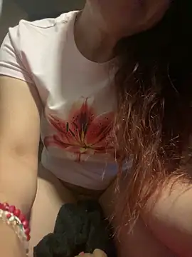 Chat XXX ao vivo de KITTEN-10