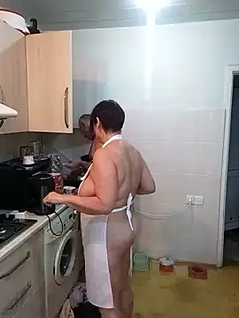 دردشة _lady_red_ الجنسية المباشرة