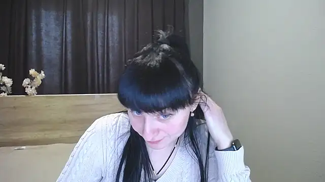 NinaFlawlees Chat XXX live