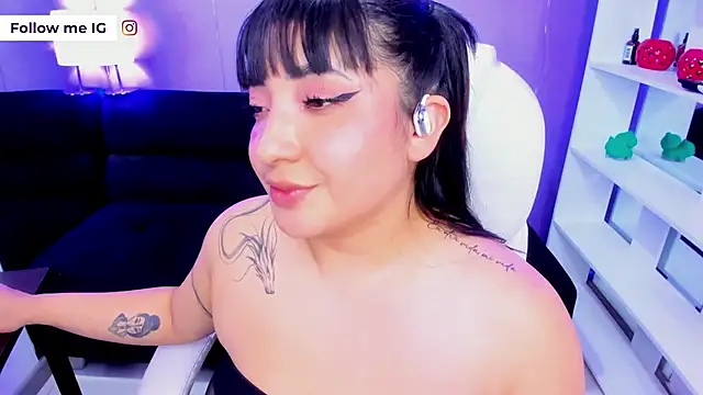 Emma_monserrat 现场XXX聊天