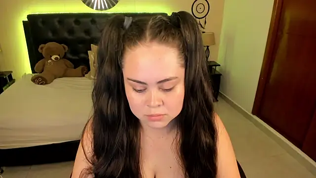 LolaVillalobos 现场XXX聊天