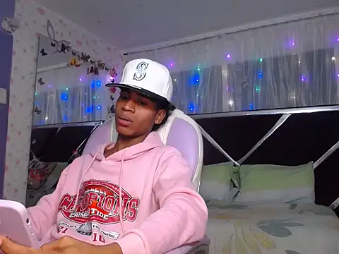 Santy_bigcock_01: вебкам-шоу