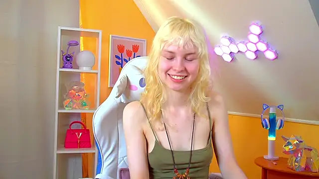 Chat +18 de HannahHollis ao vivo