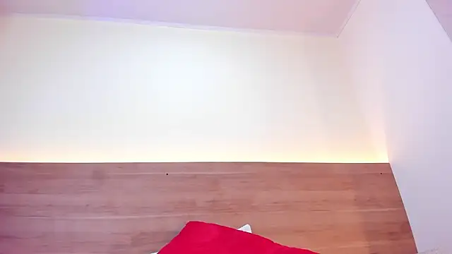 Živý XXX chat thamiina_