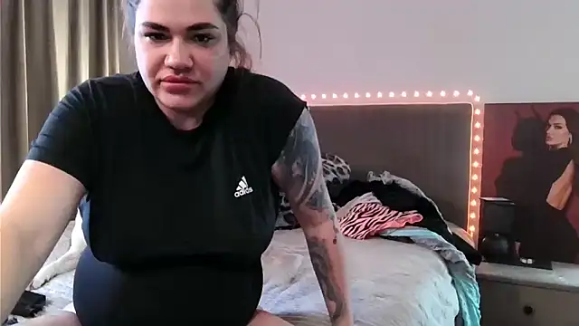 Chat XXX en directo de miss_preggie