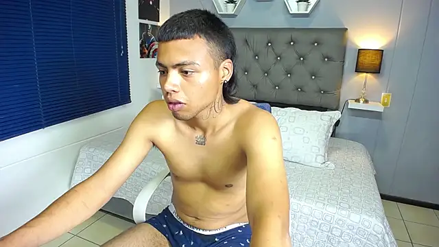 Show de jacke_stonne_ na webcam