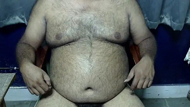 Pokazy przed kamerką – hairysubcub_70