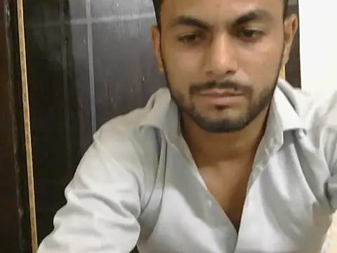 Stubborndesiboyのウェブカメラショー