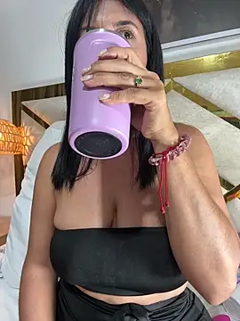 Angel_Perv webkamerás műsora