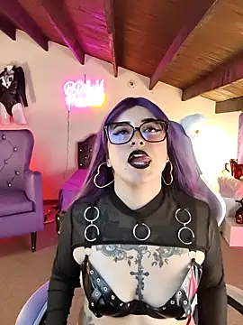 Webkamerová show LilithDark666