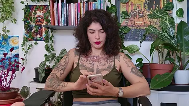 دردشة TaliMajesty الجنسية المباشرة