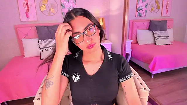 Show modela cherrylady_02 na web-kameri