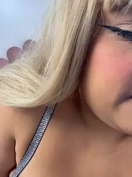 Czat XXX na żywo – LexyCastillo