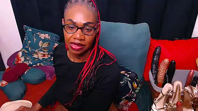 sexybootylicious 即時 XXX 聊天