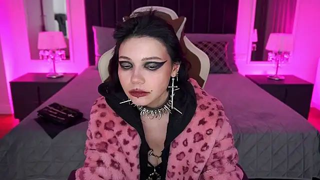 OutfitObsession 现场XXX聊天