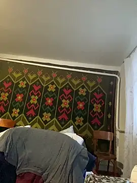 Frosl: απευθείας συνομιλία ΧΧΧ