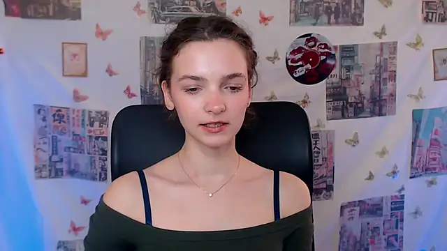 _SusieSu_ Adlı Modelin Canlı XXX Sohbeti