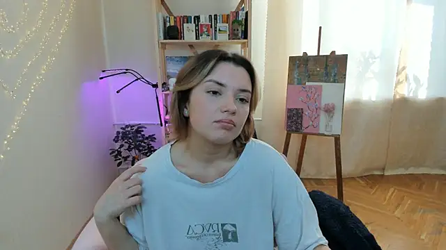 BrightDani Adlı Modelin Canlı XXX Sohbeti