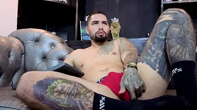 Chatroom XXX en direct de matteosantos