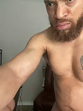 Chatroom XXX en direct de Fathero1time