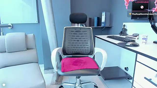 milenahot__69's Live XXX Chat