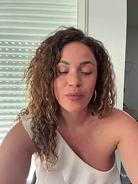 Clarasense__ Pertunjukan Webcam