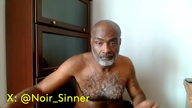 sinnernoir's Live XXX Chat