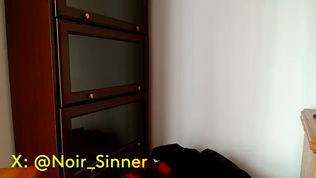 sinnernoir élő XXX-chatje