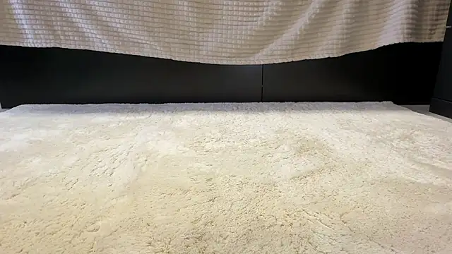 XXX chat uživo modela killa2053