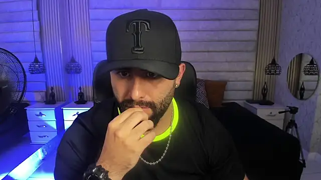 Chat XXX en directo de jhon_bear03