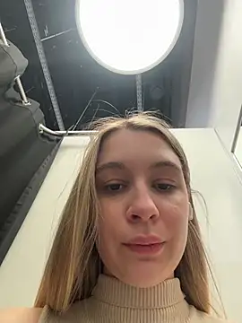 SashaCatt Show in webcam