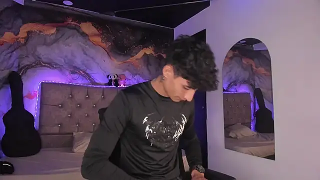 MaxiimoRomano_n Live XXX chat