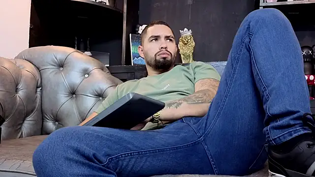 matteosantos Adlı Modelin Web Kamerası Şovu