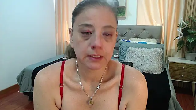 Živý XXX chat sasi_luna