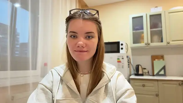 doana_bebriti Adlı Modelin Canlı XXX Sohbeti