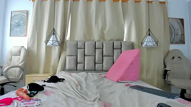 scarlettjohnson_: онлайн-секс-чат