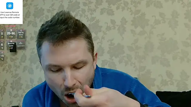 MartinBrandon 即時 XXX 聊天