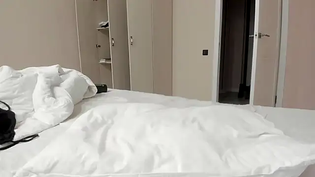 miomyao's Live XXX Chat