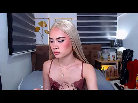 Show Webcam de JuicyCockThea