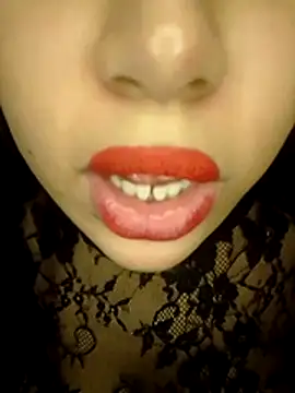 madleen_Mm Adlı Modelin Web Kamerası Şovu