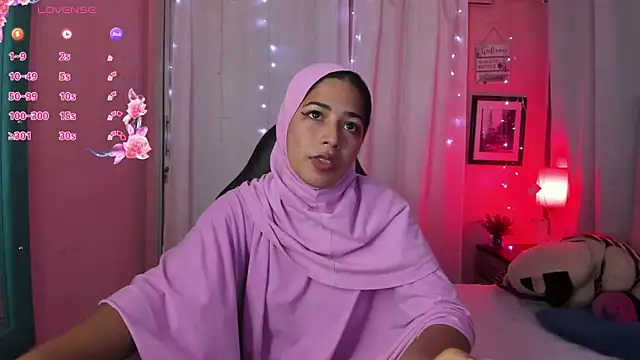 Webkamerová show NadiaKarim_